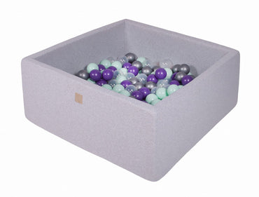 Vierkante ballenbak - Licht grijs met Munt, Transparante, Zilveren en paarse ballen
